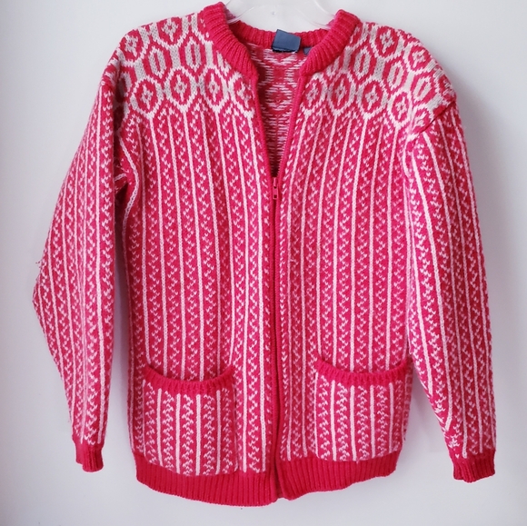 Vintage Lizwear Red Wool Sweater - Picture 16 of 16